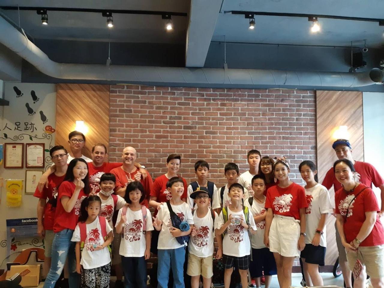 Taipei Travelers International Hostel Tamsui Exterior foto